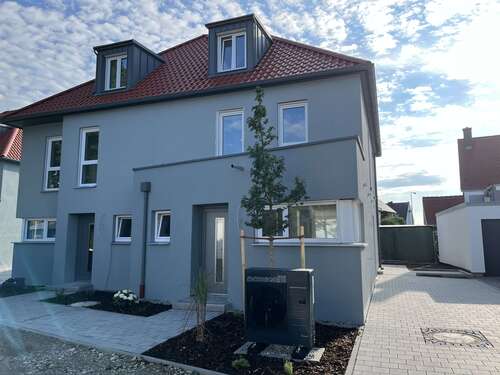 Foto - Haus zum Mieten in Dachau 2.170,00 € 128 m²