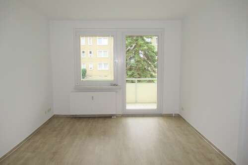 Foto - Wohnung zum Mieten in Chemnitz 310,00 € 48.65 m²