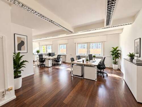 Foto - Büro in Stuttgart 1.700,00 € 146 m²