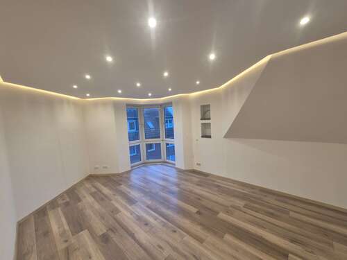 Foto - Wohnung zum Mieten in Gelsenkirchen 351,55 € 81.26 m²