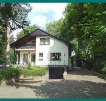 Haus zum Kaufen in Meerane 375.000,00 € 180 m²