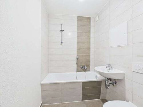 Foto - Wohnung zum Mieten in Chemnitz 300,00 € 53.58 m²