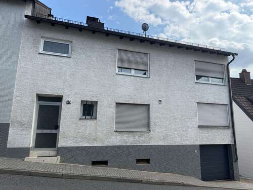 Foto - Haus zum Kaufen in Kaiserslautern 283.000,00 € 230 m²