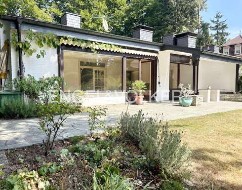 Foto - Haus zum Mieten in Bad Homburg 2.250,00 € 158 m²