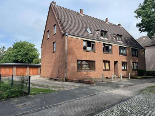 Foto - Haus zum Kaufen in Neumünster 450.000,00 € 339 m²