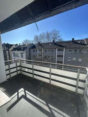 Foto - Wohnung zum Mieten in Duisburg 684,00 € 76 m²