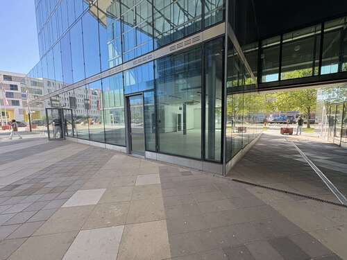 Foto - Einzelhandel in Rostock 3.500,00 € 192 m²