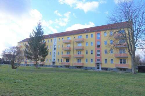 Foto - Wohnung zum Mieten in Braunsbedra 302,00 € 50.05 m²