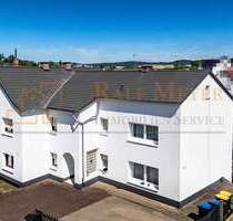 Haus zum Kaufen in Solms 648.500,00 € 221 m²