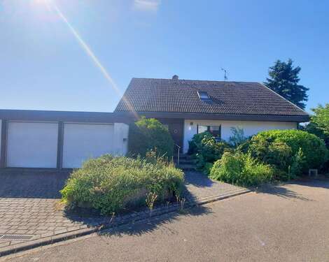 Foto - Haus zum Kaufen in Ötigheim 529.000,00 € 172 m²