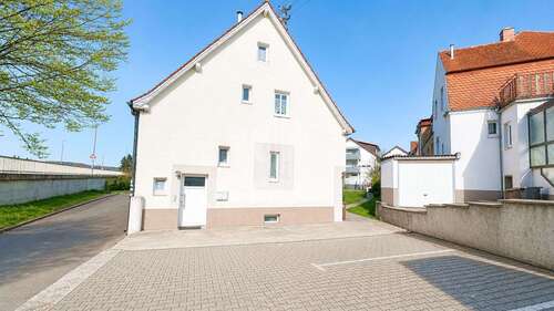 Foto - Haus zum Kaufen in Giengen an der Brenz 449.000,00 € 250 m²