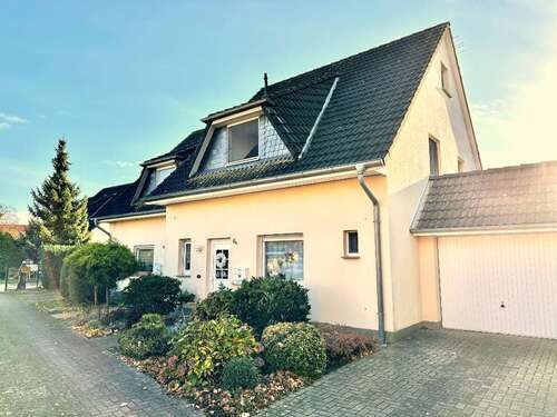 Foto - Haus zum Kaufen in Gardelegen 320.000,00 € 221 m²