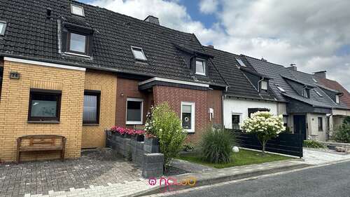Foto - Haus zum Kaufen in Peine 220.000,00 € 106 m²