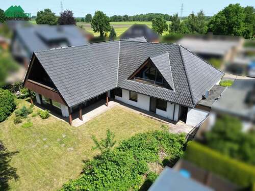 Foto - Haus zum Kaufen in Horneburg 468.000,00 € 232.01 m²