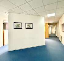 Büro in Schwandorf 1.560,00 € 335 m²