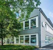 Büro in Essen 900,00 € 45 m² - 900,00 EUR Kaltmiete, ca.  45,00 m² in Essen (PLZ: 45356)