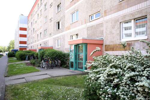 Foto - Wohnung zum Mieten in Neubrandenburg 262,00 € 59.96 m²