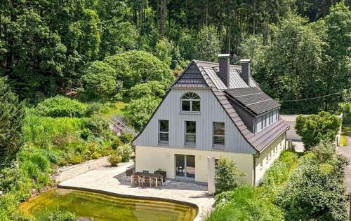 Foto - Haus zum Kaufen in Chemnitz 825.000,00 € 246.64 m²