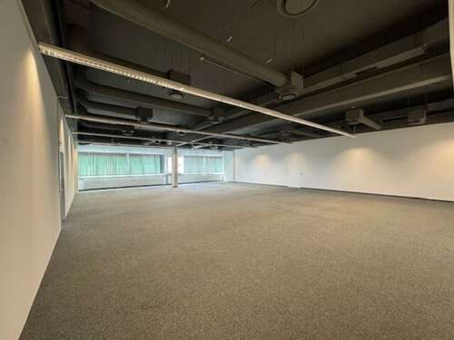 Foto - Halle in Leinfelden-Echterdingen 4.658,85 € 609 m²