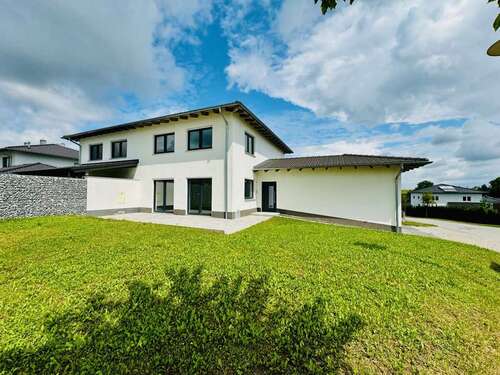 Foto - Haus zum Kaufen in Oberschneiding 498.000,00 € 129 m²