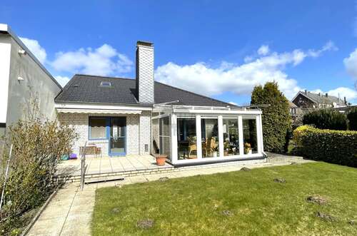 Foto - Haus zum Kaufen in Bremerhaven Wulsdorf 319.000,00 € 120 m²