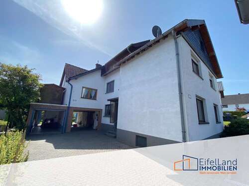 Foto - Haus zum Kaufen in Schleiden Dreiborn 339.000,00 € 287 m²