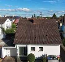 Haus zum Kaufen in Karlsruhe Neureut 750.000,00 € 238 m² - Karlsruhe / Neureut