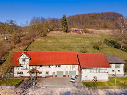 Foto - Haus zum Kaufen in Meinhard 250.000,00 € 184 m²