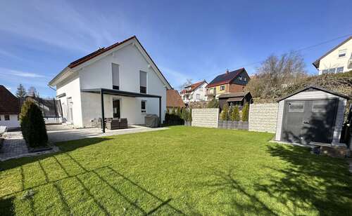 Foto - Haus zum Kaufen in Oberreichenbach 629.000,00 € 152 m²