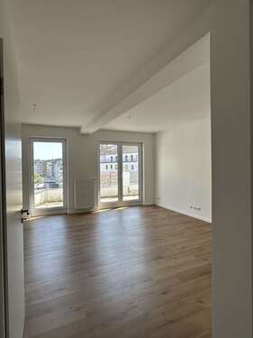 Foto - Wohnung zum Mieten in Düsseldorf 1.590,00 € 81 m²