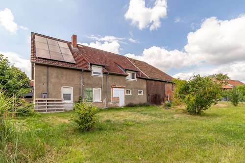 Foto - Haus zum Kaufen in Döhren 165.000,00 € 161.71 m²