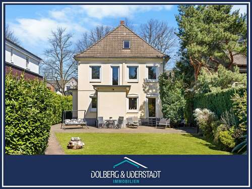 Foto - Haus zum Kaufen in Hamburg Farmsen-Berne 989.000,00 € 195.6 m²