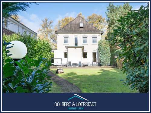 Foto - Haus zum Kaufen in Hamburg Farmsen-Berne 989.000,00 € 195.6 m²