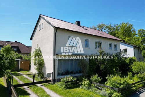 Foto - Haus zum Kaufen in Sulzbach-Rosenberg 280.000,00 € 219 m²