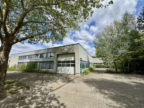 Foto - Halle in Luckenwalde 1.890.000,00 € 2497 m²