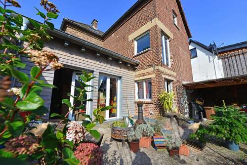 Foto - Haus zum Kaufen in Hennef-Warth 299.000,00 € 180 m²