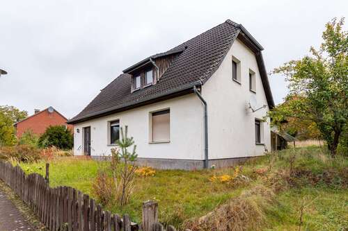 Foto - Haus zum Kaufen in Ummern 250.000,00 € 154.4 m²