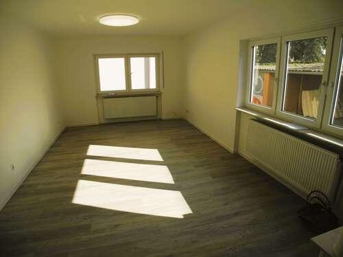 Foto - Wohnung zum Mieten in Beindersheim 480,00 € 37 m²