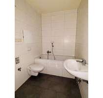 Wohnung zum Mieten in Suhl 300,00 € 58.3 m²