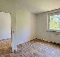 Wohnung zum Mieten in Suhl 300,00 € 58.3 m²