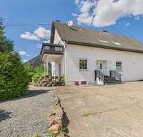 Haus zum Kaufen in Oberstadtfeld 219.000,00 € 198 m²