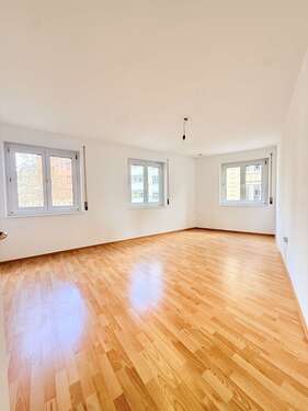 Foto - Wohnung zum Kaufen in Stuttgart 335.000,00 € 77 m²