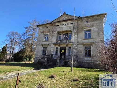 Foto - Haus zum Kaufen in Großschönau 25.000,00 € 350 m²