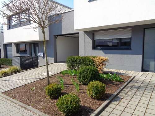 Foto - Haus zum Mieten in Kaiserslautern 2.350,00 € 179 m²