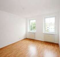 Wohnung zum Mieten in Plauen 249,58 € 46.39 m²