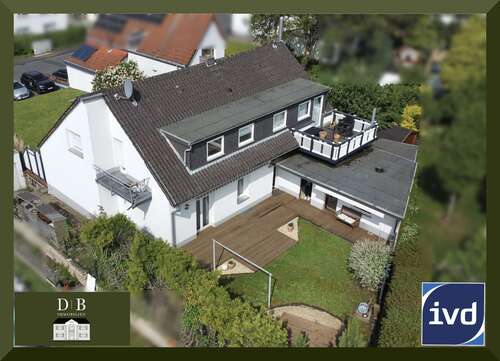 Foto - Haus zum Kaufen in Niederkassel 669.990,00 € 224.6 m²