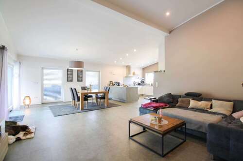 Foto - Haus zum Kaufen in Breidenbach 389.000,00 € 172.31 m²