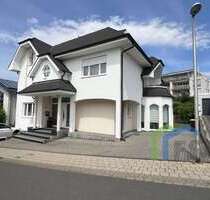 Haus zum Kaufen in Düren 995.000,00 € 411 m²