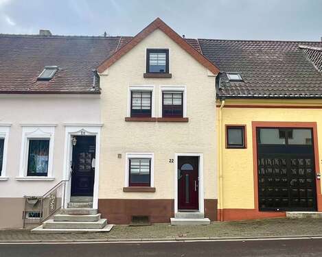 Foto - Haus zum Kaufen in Blieskastel 99.000,00 € 65 m²