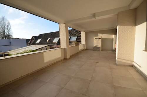 Foto - Haus zum Kaufen in Kaarst 835.000,00 € 279 m²